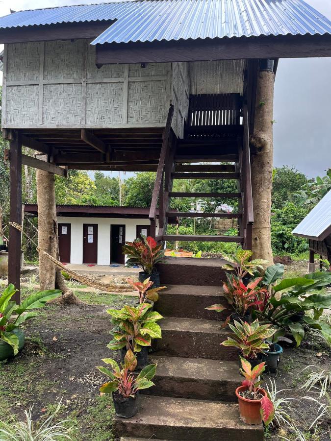 Roca'S Homestay Backpackers Chalet Batuan Zewnętrze zdjęcie