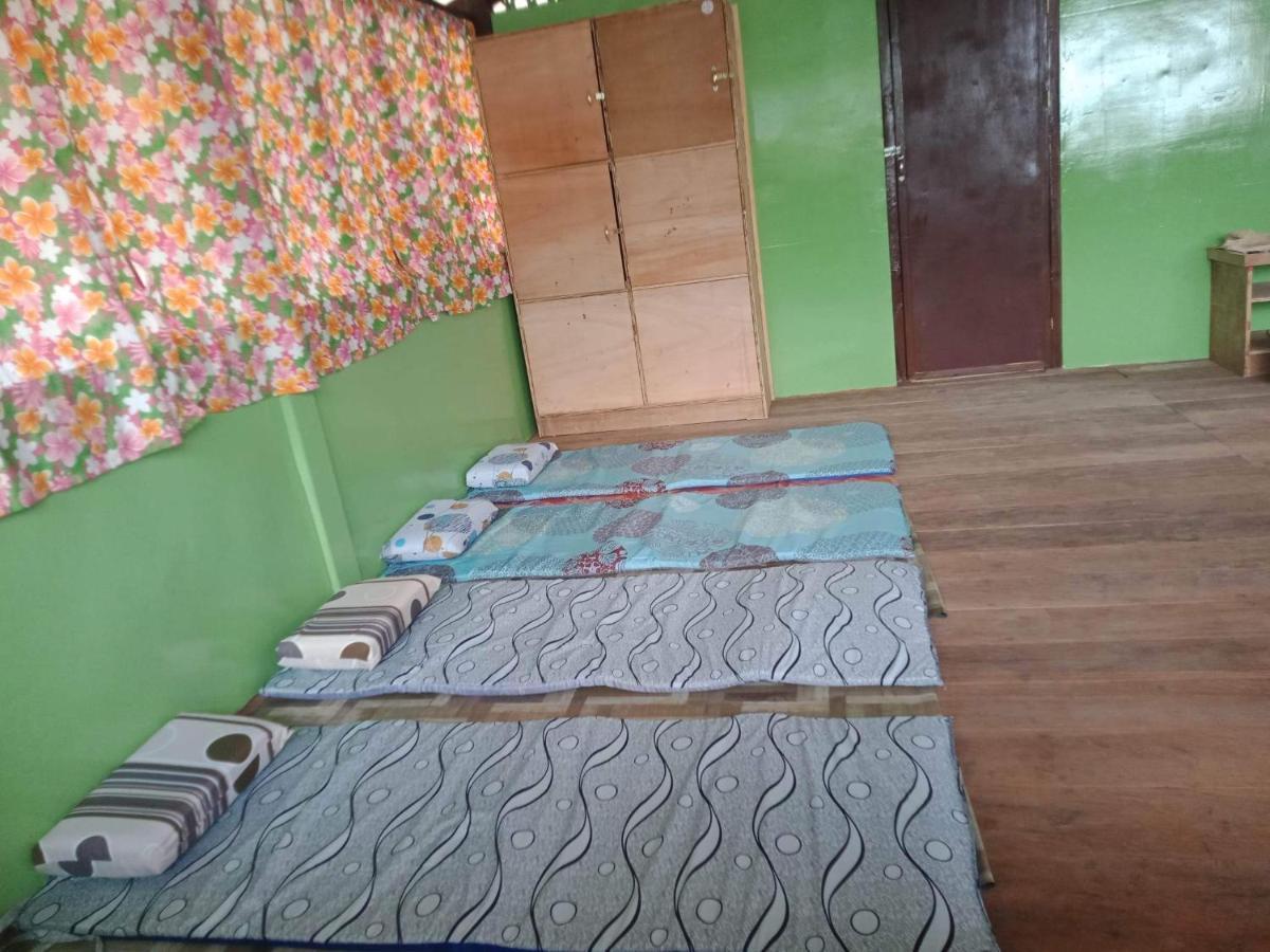 Roca'S Homestay Backpackers Chalet Batuan Zewnętrze zdjęcie