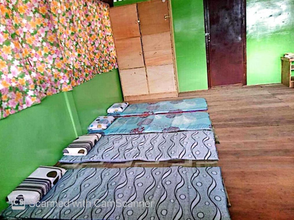 Roca'S Homestay Backpackers Chalet Batuan Zewnętrze zdjęcie